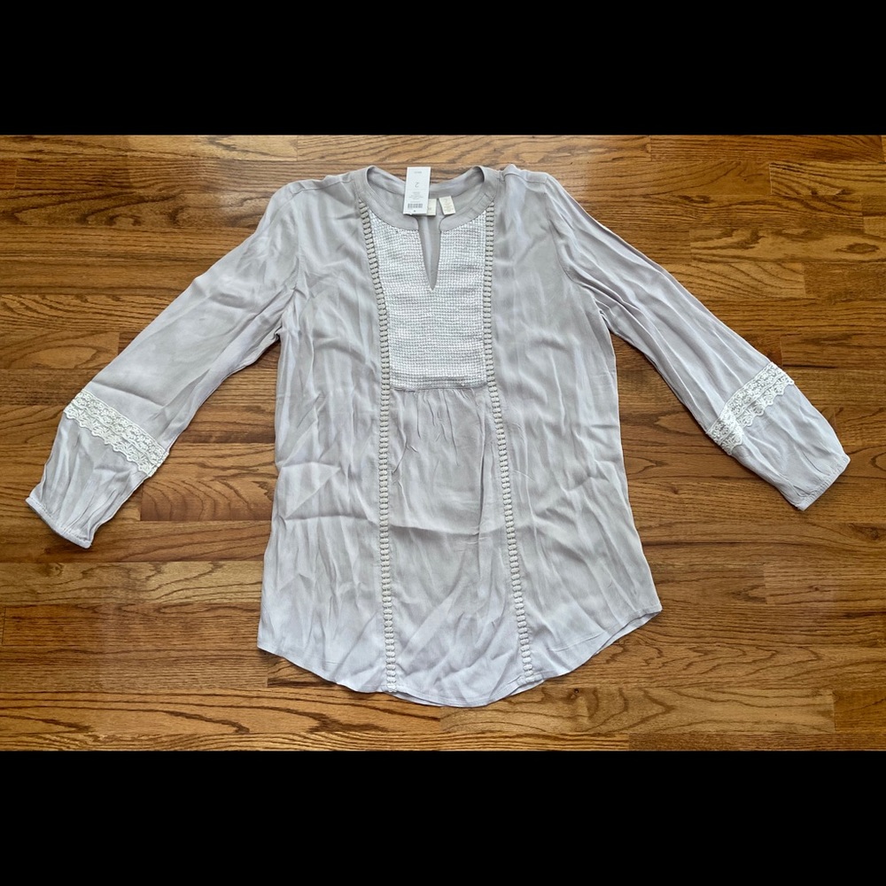 NWT Chico’s Silver Tunic Size 2 (Large)